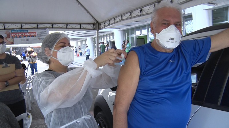 Vacinação de pessoas de 45 a 49 será agendada na próxima semana em Manaus