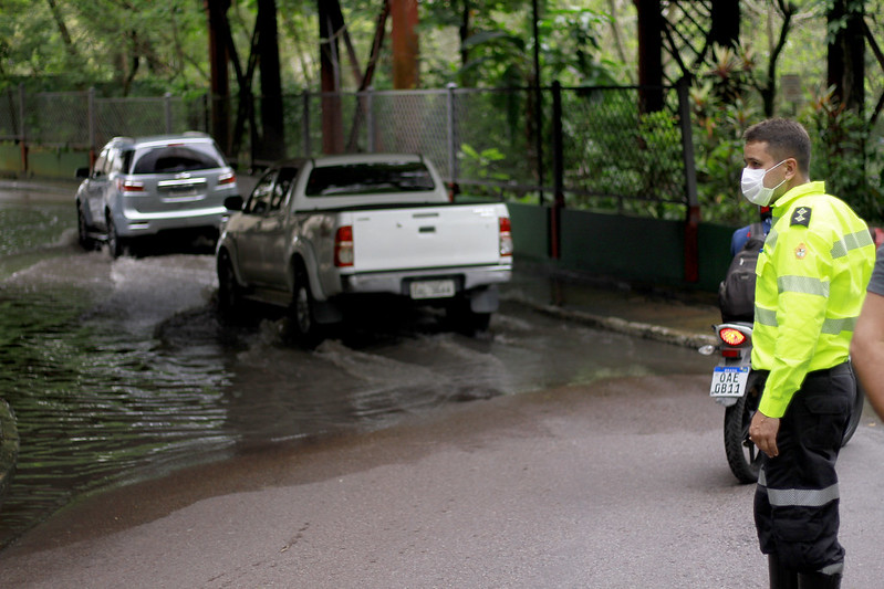  Alça de retorno do parque do Bilhares deve ser interditada devido a cheia