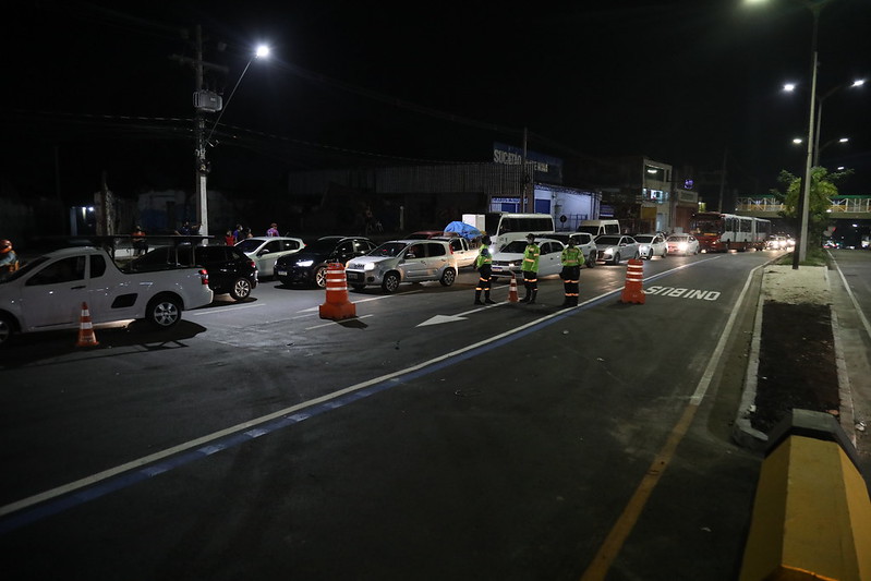 Viaduto do Manoa é liberado para tráfego de veículos em Manaus