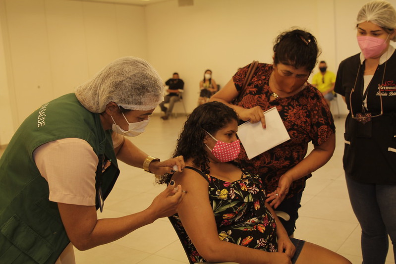 Covid-19: Mais de 79 mil pessoas não tomaram 2ª dose da vacina no Amazonas
