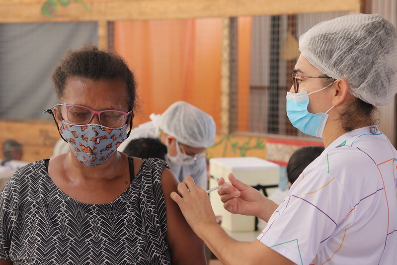 Comunidades indígenas no Tarumã-Açu em Manaus recebem ação de vacinação