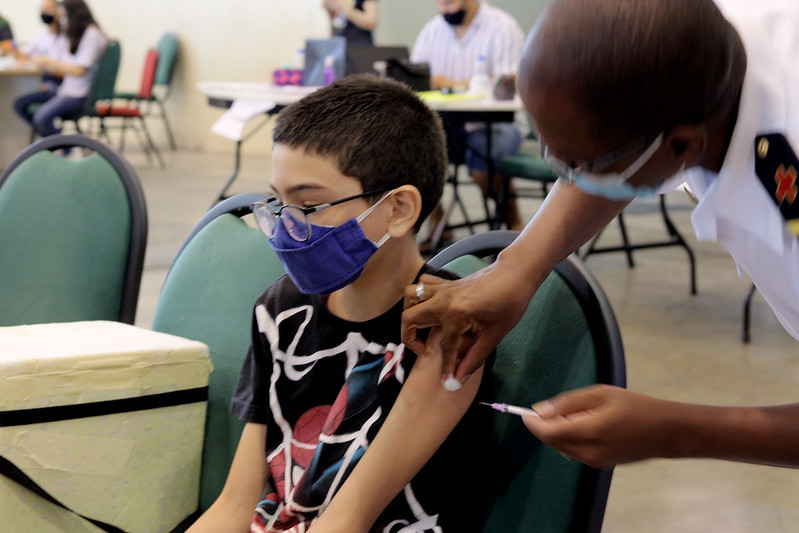 Prefeitura divulga esquema da semana para vacinação contra covid em Manaus