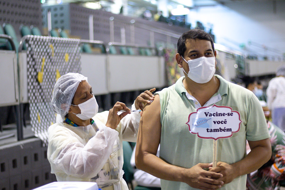 Manaus terá 15 pontos de vacinação contra Covid-19 neste sábado
