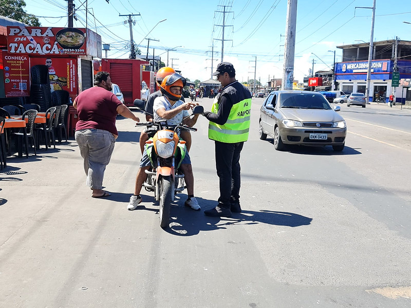 Veículos do transporte alternativo são fiscalizados no fim de semana   