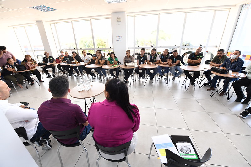 Prefeitura concede aumento salarial a conselheiros tutelares de Manaus