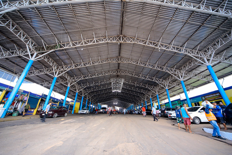 Frota de ônibus é reforçada para atender passageiros do porto do Ceasa