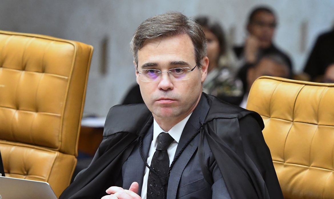 André Mendonça assume caso Master no STF após saída de Toffoli
