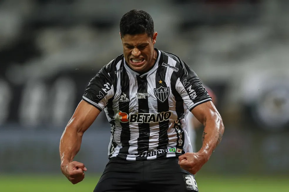 Hulk renova com o Atlético-MG até dezembro de 2026