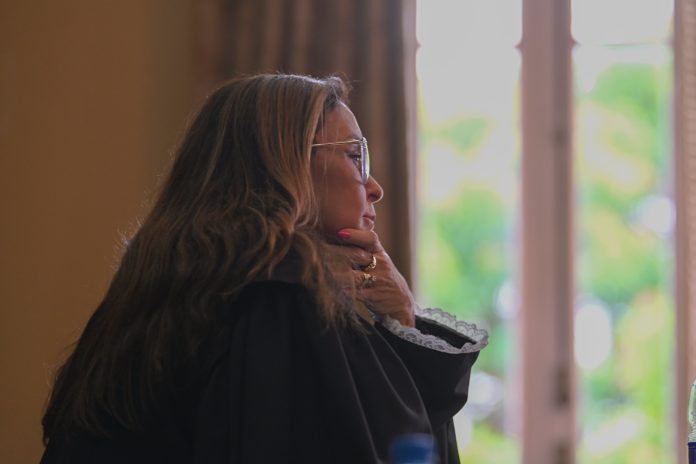 Justiça do Amazonas não acredita em desculpa de réu que recebeu celular furtado