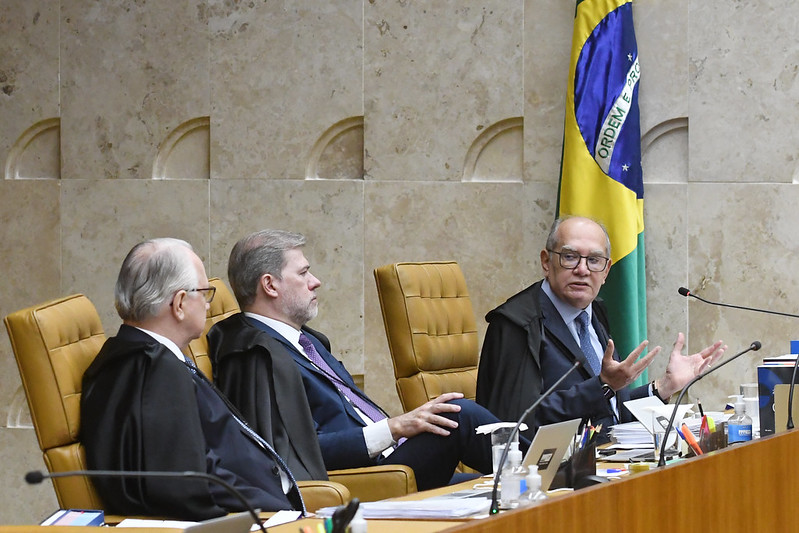 Ministros do STF mantêm pensão vitalícia para ex-governadores do Amazonas