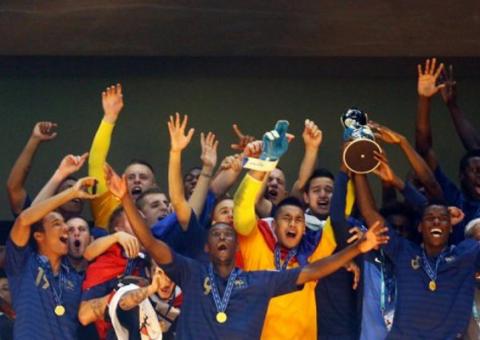 França vence Uruguai nos pênaltis e é campeã mundial SB-20