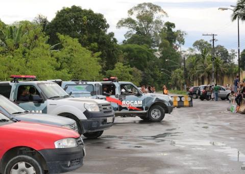 Polícia faz varredura no Ipat após fuga de 170 presos