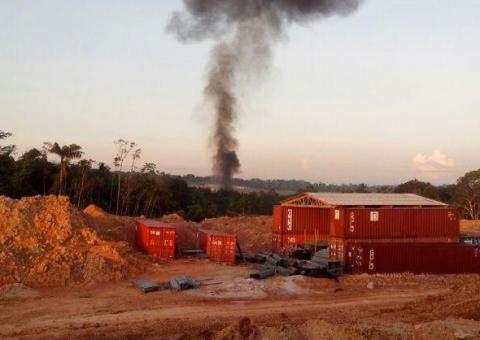 Avião explode no aeroporto de Manaus e duas pessoas morrem