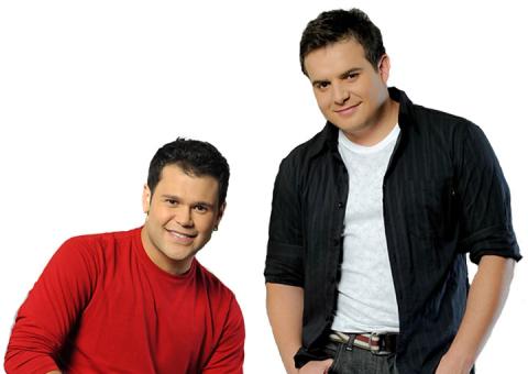 Confira a nova música de Marcos e Belutti, "Irracional"