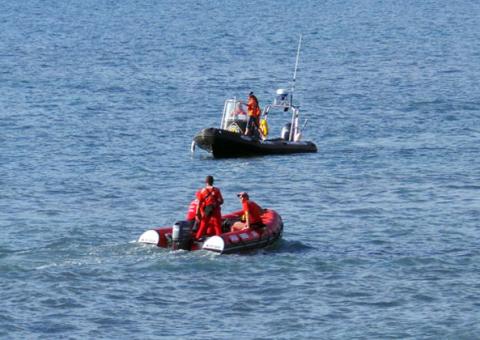 Tubarão ataca menina de 15 anos e leva metade do corpo