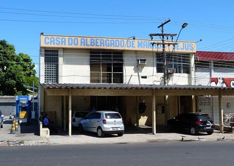 Incêndio atinge albergue no bairro Cachoeirinha