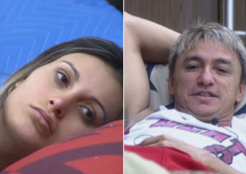 Andressa deita perto de Paulo e olha com carinho para peão