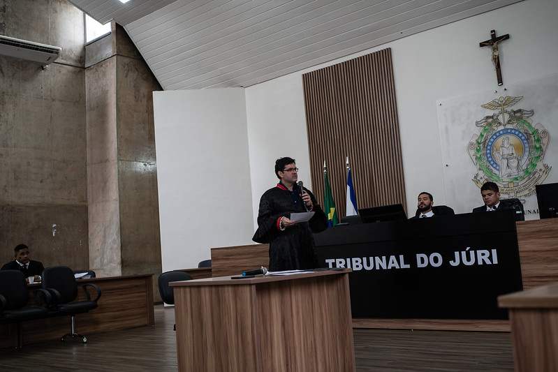 Homem é condenado por matar tia com 10 facadas e ferir prima no Zumbi