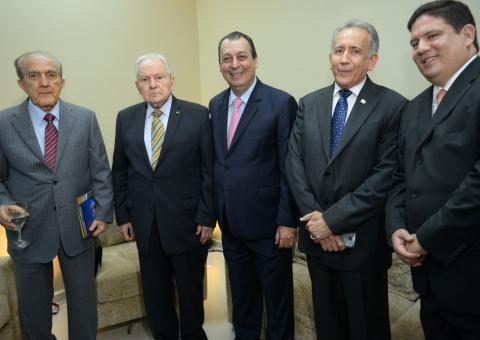 Comércio é o maior gerador de empregos no Estado do Amazonas