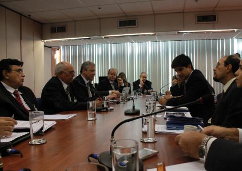 Projeto do Governo do Amazonas tem avaliação positiva da COFIEX