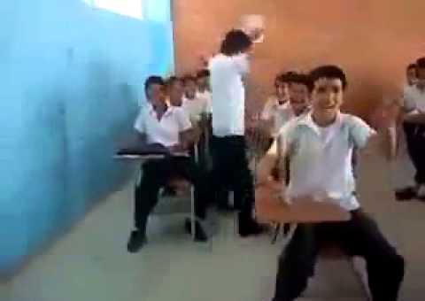 VEJA VÍDEO: Garotos encenam o dia-a-dia de usuários de transporte público