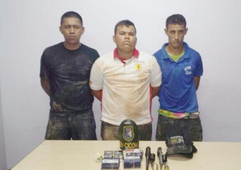 Foragidos do IPAT são presos durante assalto a mercadinho no conjunto Manoa