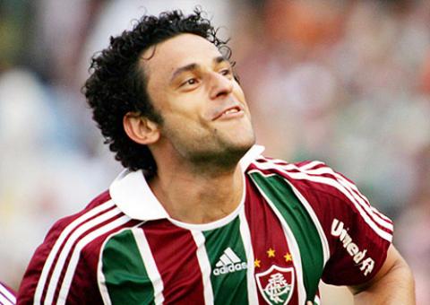 Fred é suspenso por 4 jogos e ameaça deixar o Brasil