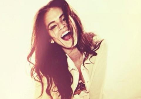  Bruna Marquezine comemora 18 e Neymar lamenta distância