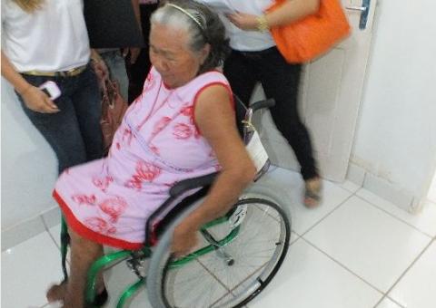 Governo entrega kits sociais do Programa Viver Melhor