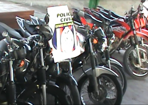 Motocicletas roubadas  são devolvidas aos proprietários