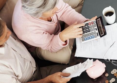 Aposentado pode cobrar FGTS de ex-empregador