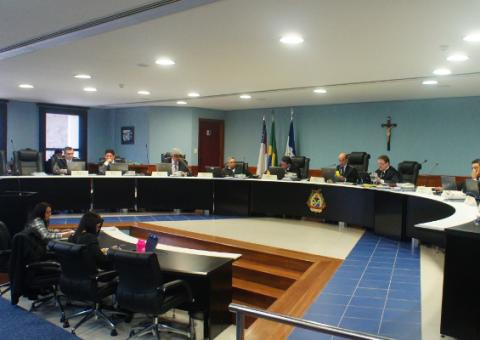 TCE multa ex-vereador em R$ 39,9 mil