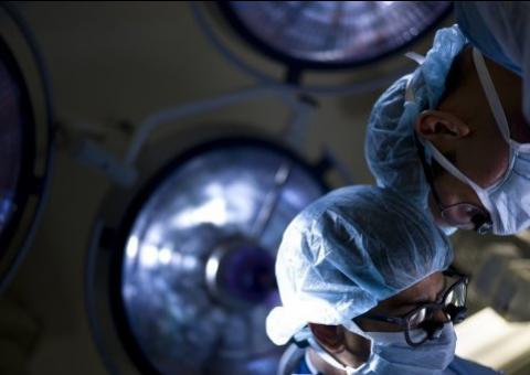 Mulher ressuscita depois de passar 42 minutos clinicamente morta