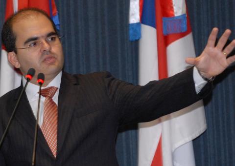 Marcos Rotta chama Ricardo Nicolau de "enlameado"