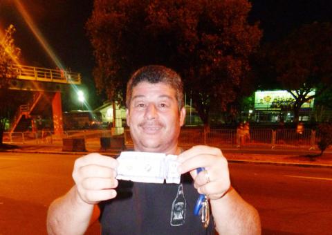 Thor apanhou, mas gostou. Saiu feliz do estádio