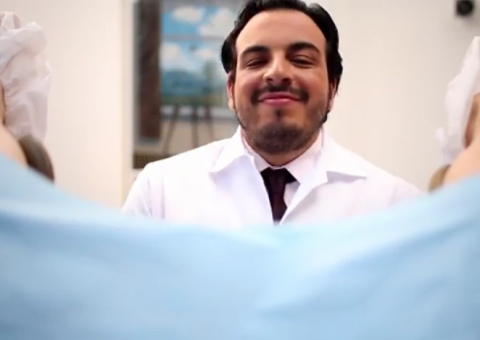 "Porta dos Fundos" causa polêmica ao usar imagem de Jesus em órgão genital