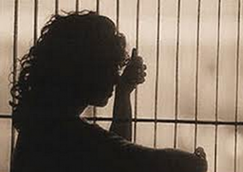 Número de mulheres presas aumenta 42% em cinco anos