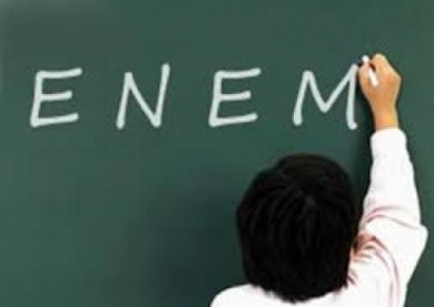 Professor que vazou questões do Enem é condenado