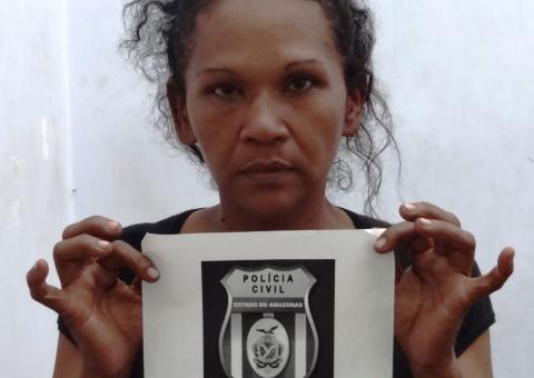 Mulher presa por tentativa de homicídio 