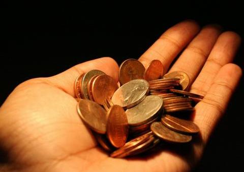 Inclusão da gorjeta na conta não a torna obrigatória