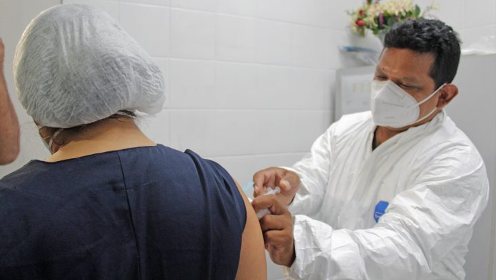 Confirmada vacinação para pessoas de 45 a 49 anos com comorbidades
