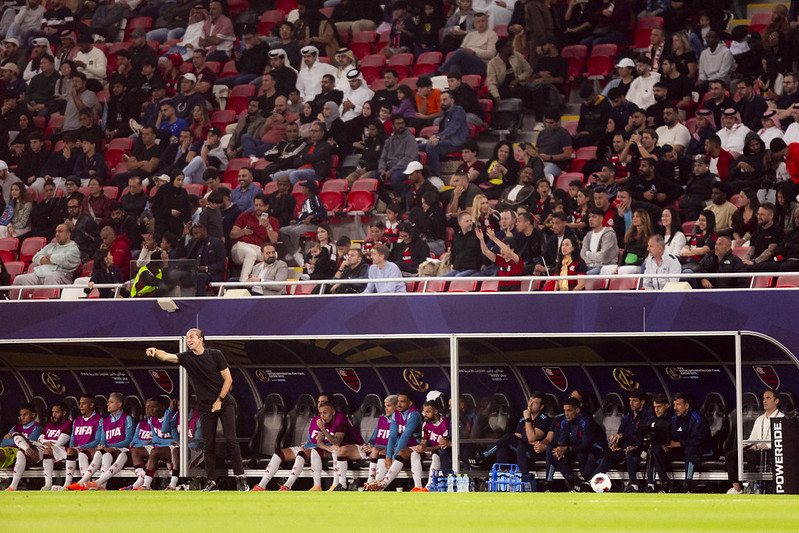 Abel e Filipe Luís estão entre 10 melhores técnicos do mundo, diz IFFHS