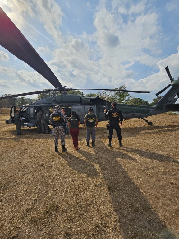 PF intercepta embarcações a caminho de garimpo ilegal; grupo é preso