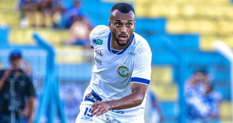 Parintins FC anuncia lateral-esquerdo Gabriel Henrique, ex-Corumbaense-MS