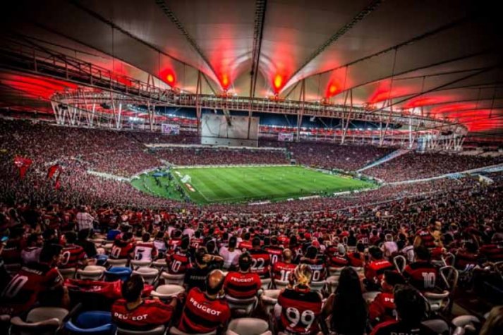 Flamengo é multado em R$ 50 mil após ataque homofóbico da torcida