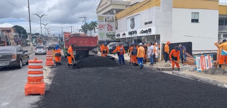 Constantino Nery é liberada após obra em cratera