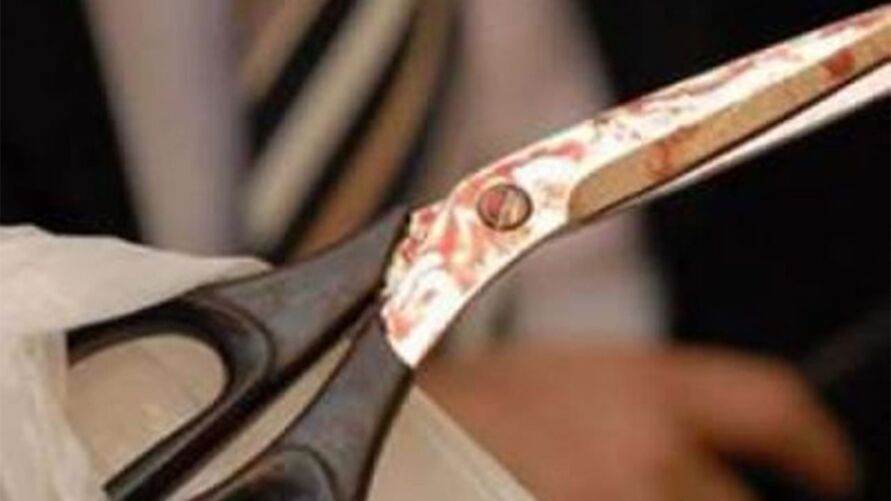 Irmãos são condenados por matarem jovem a tesouradas