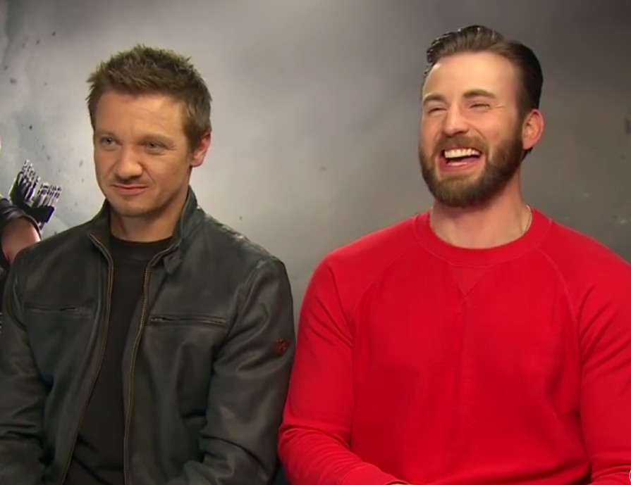 Atores de Vingadores se desculpam por comentário ofensivo sobre Viúva Negra