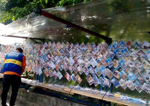Polícia apreende CDs e DVDs piratas