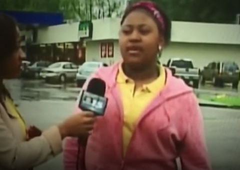 Mulher faz xixi ao vivo durante entrevista para a televisão